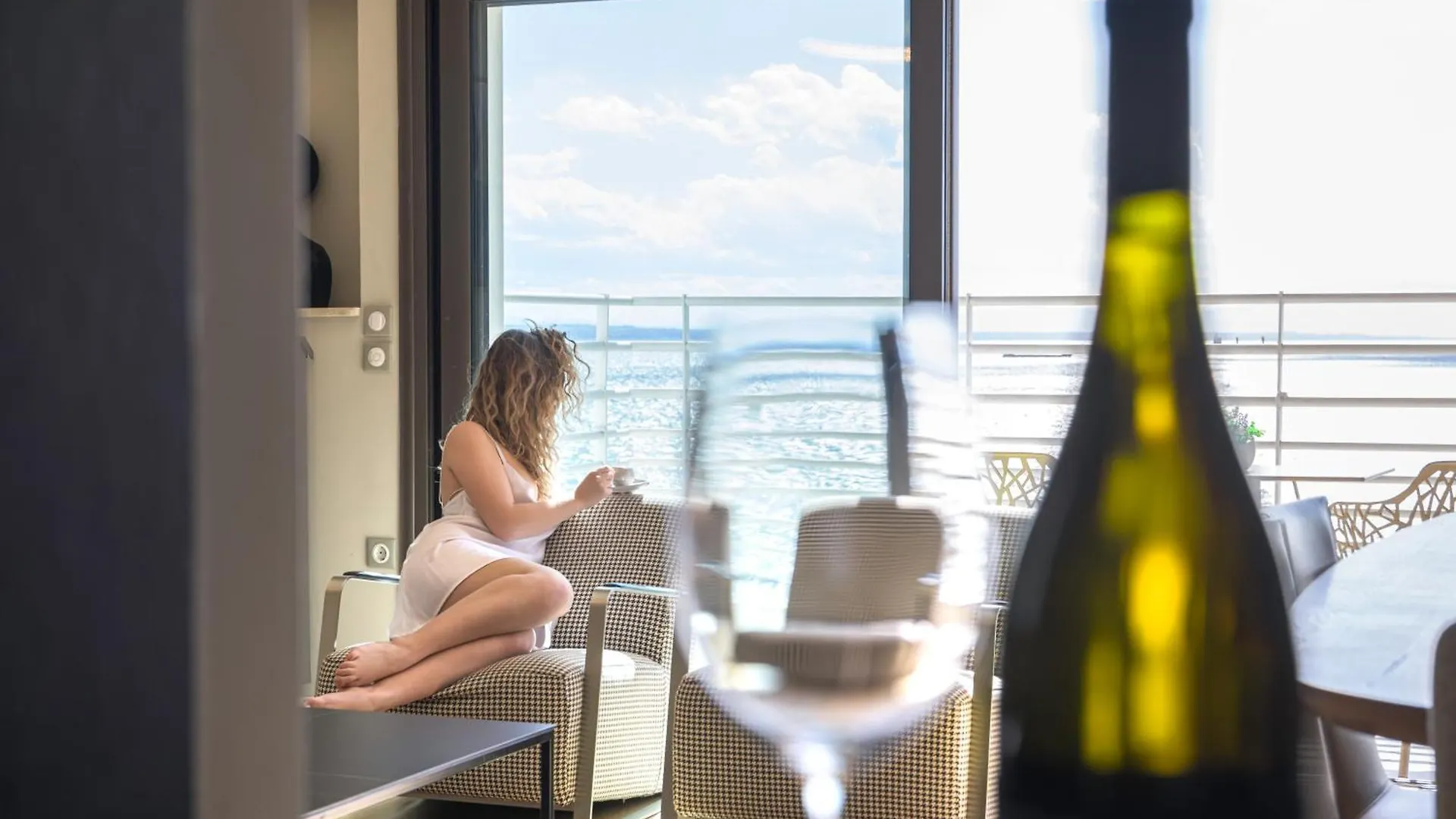Iconic Salonica Suite Seafront Apartment Thessaloniki