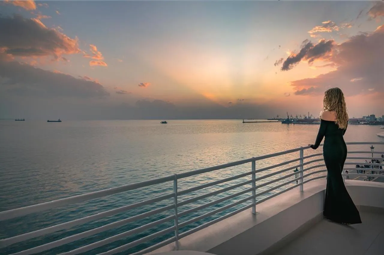 Iconic Salonica Suite Seafront